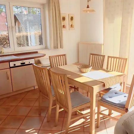 Seeurlaub Müritz - Haus Müritzblick, Haustiere Willkommen, Nur 200 M Zum Apartamento Röbel